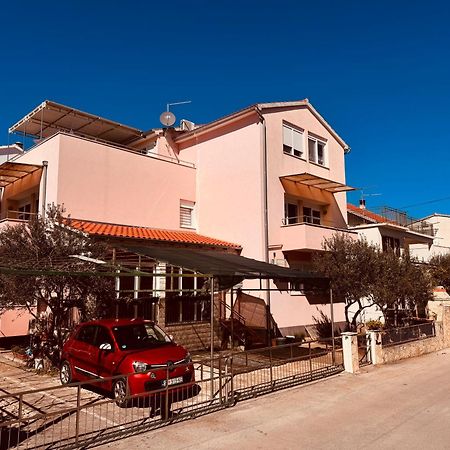Hope Apartments Водице Екстериор снимка