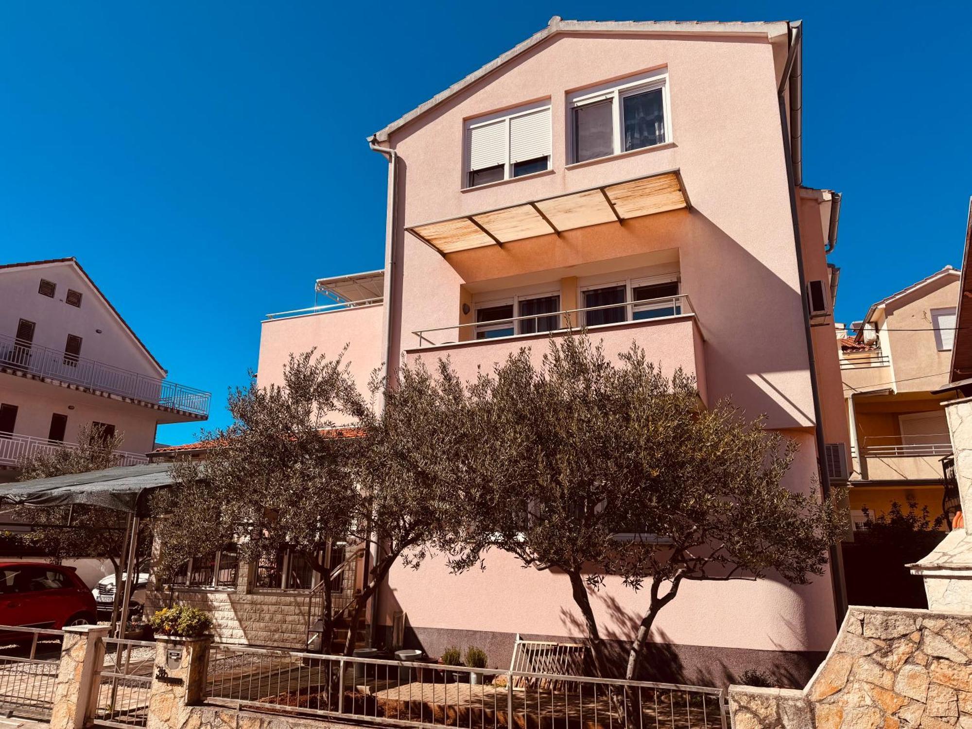Hope Apartments Водице Екстериор снимка